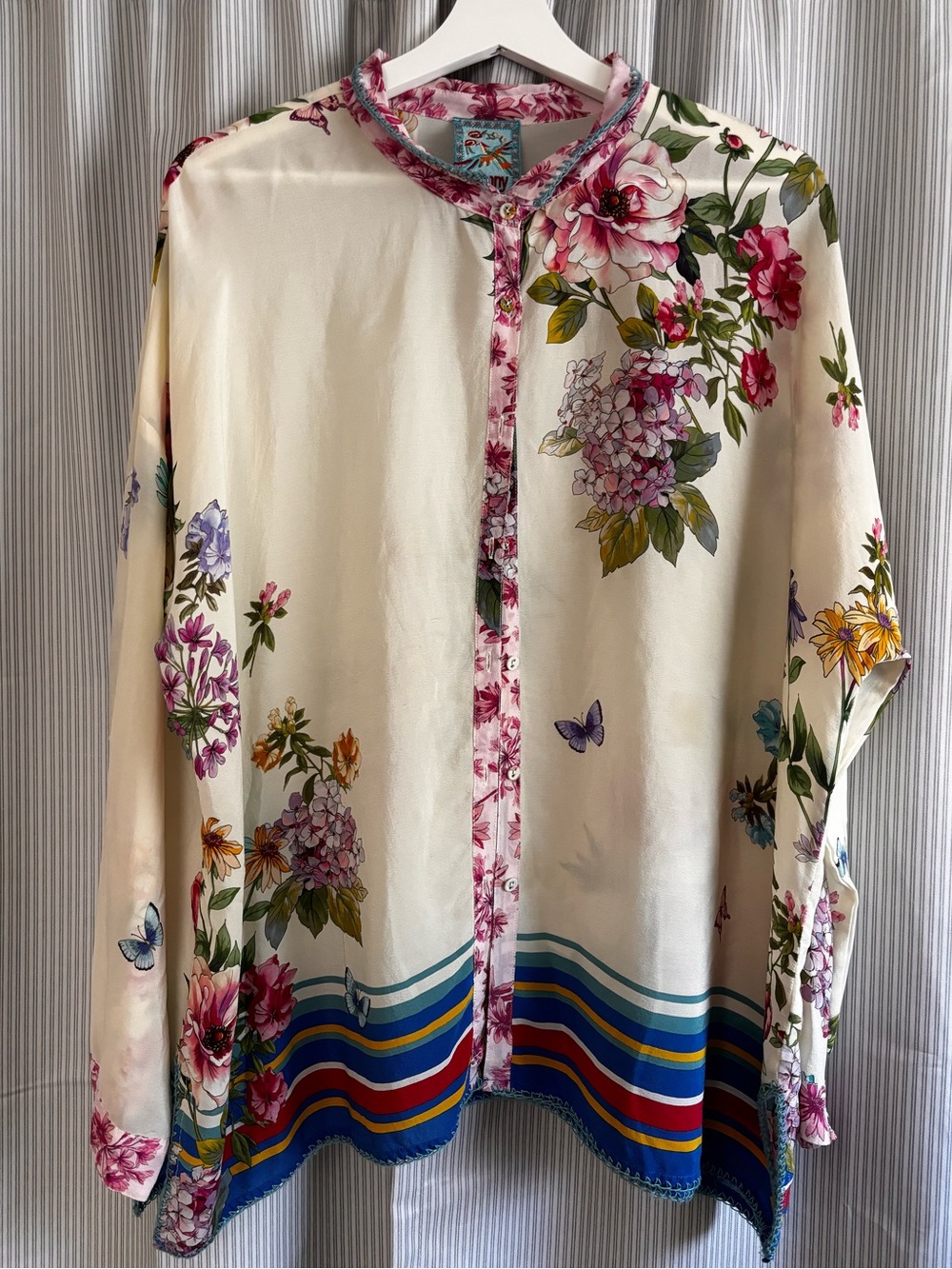 Johnny Was 100% Silk Floral Spring Button Down Top size L